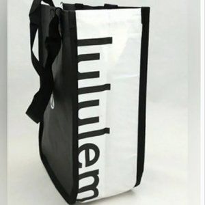 Set of three new Lululemon tote bags